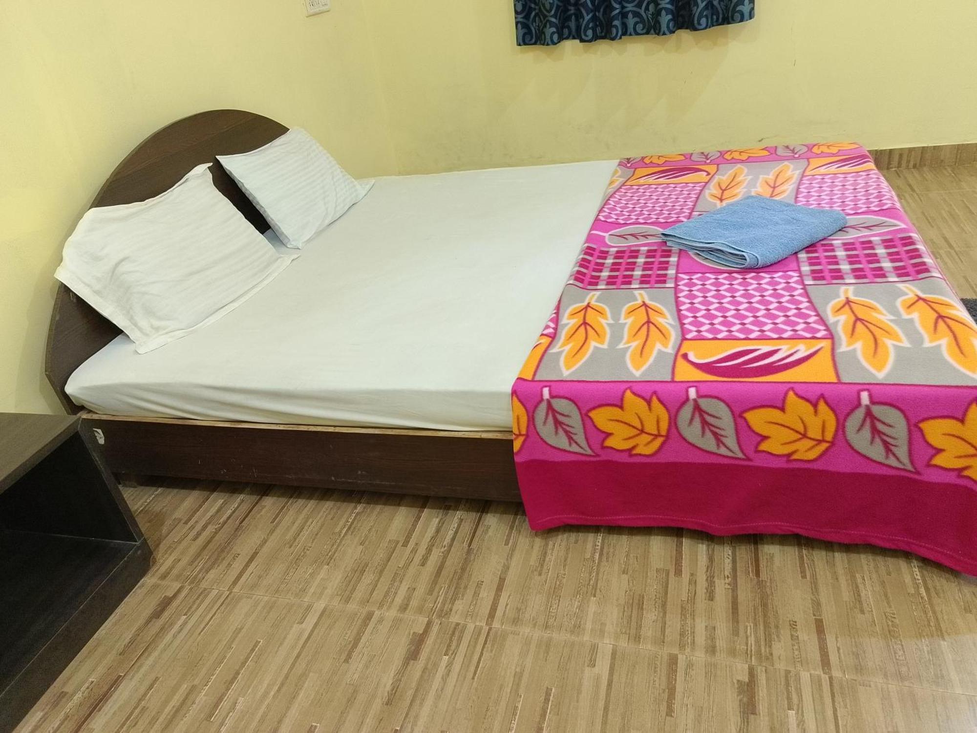 One Love Guest House Morjim Exteriér fotografie