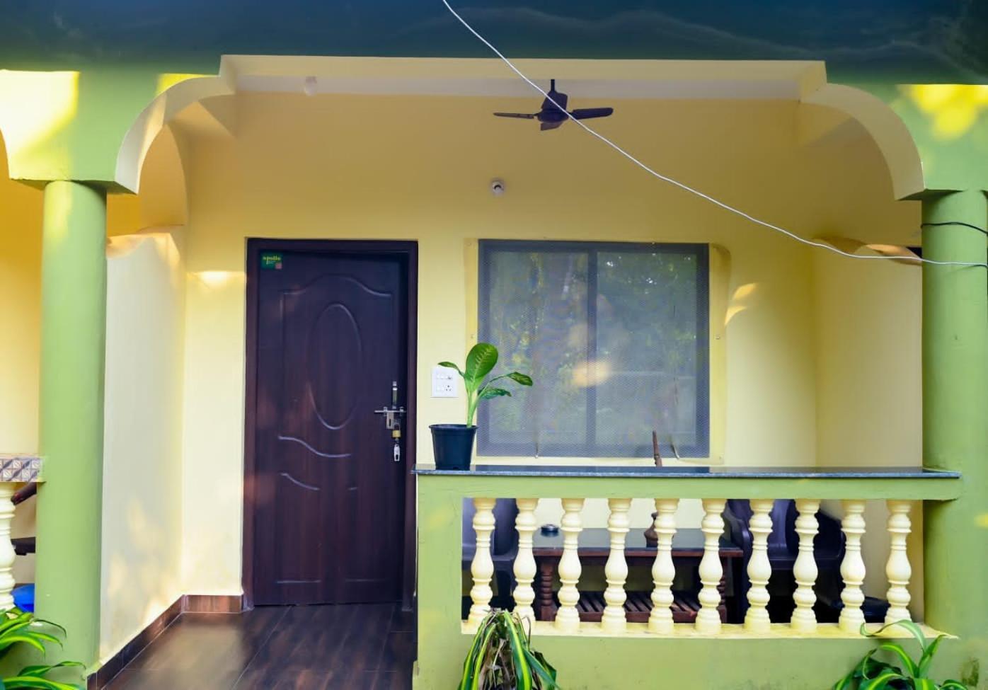 One Love Guest House Morjim Exteriér fotografie